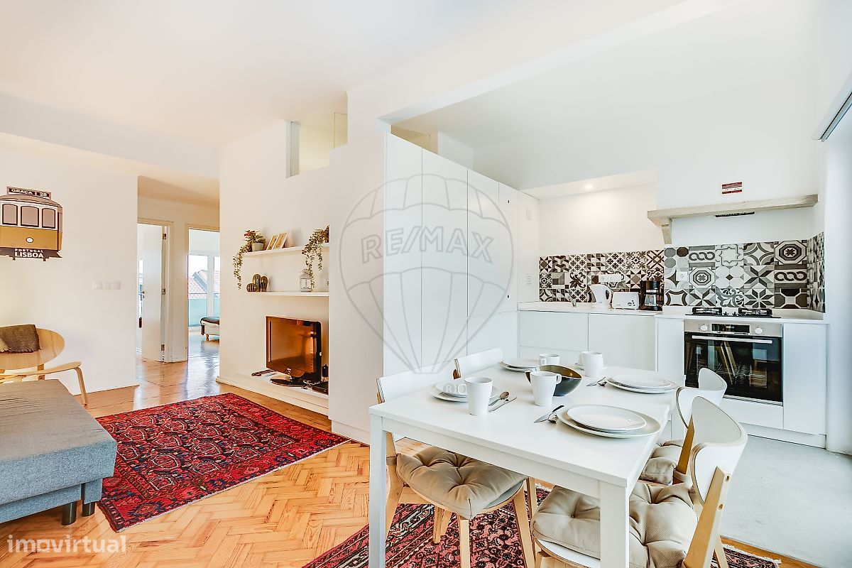 2 bedrooms Apartment in Lisbon, Portugal No. 97441