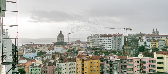 2 bedrooms Apartment in Lisbon, Portugal No. 97441 9