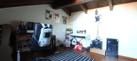 5 rooms Apartment in Santena, Italy No. 43723 21