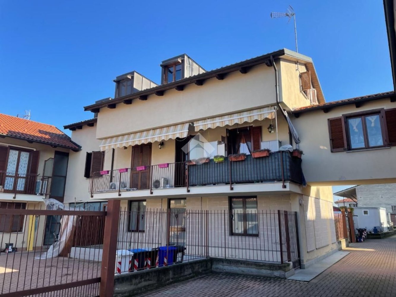 5 rooms Apartment in Santena, Italy No. 43723