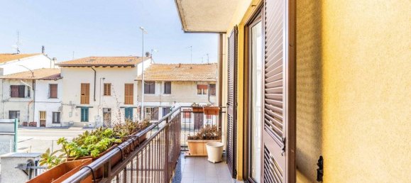 2 bedrooms Apartment in Uboldo, Italy No. 312505 16