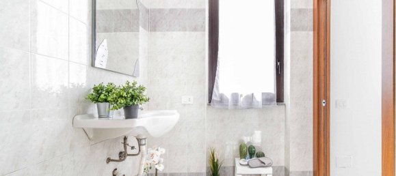 2 bedrooms Apartment in Uboldo, Italy No. 312505 15