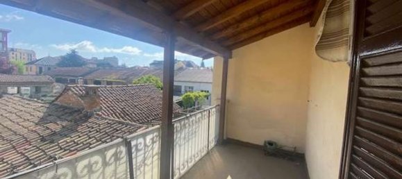 4 rooms Villa in Voghera, Italy No. 85679 2