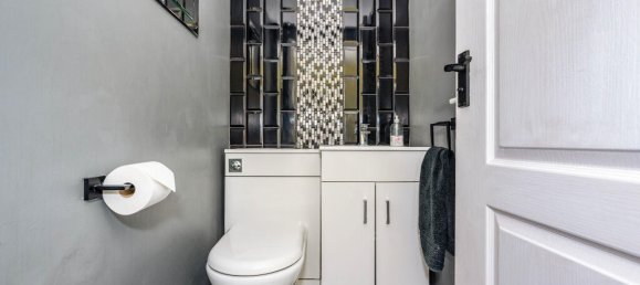 3 غرف نوم عقار تجاري في Erith, United Kingdom رقم 10583 12