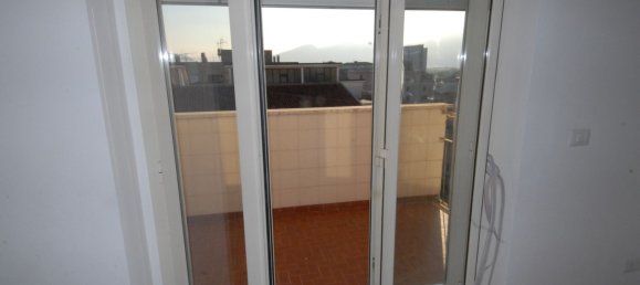 Квартира с 4 спальнями в Фрозиноне, Италия № 162202 13