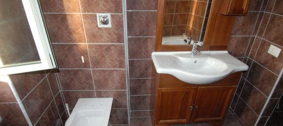 Квартира с 4 спальнями в Фрозиноне, Италия № 162202 9