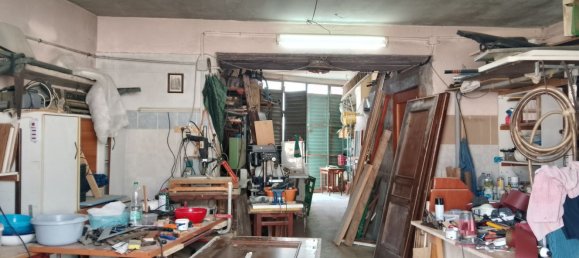 Гараж 75м² в Поджо Империале, Италия № 324511 10