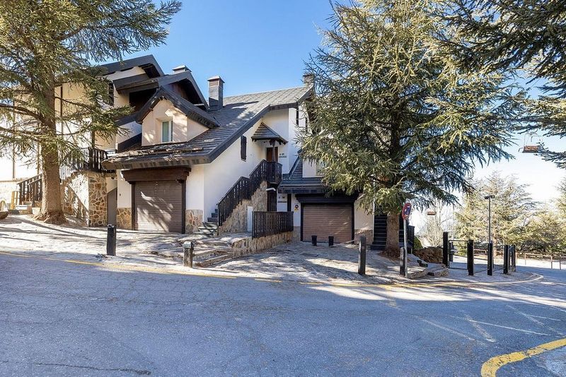 Пентхаус с 3 спальнями в Сьерра Невада, Испания № 234887