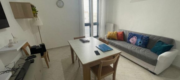 3 rooms Apartment in Capurso, Italy No. 15108 4