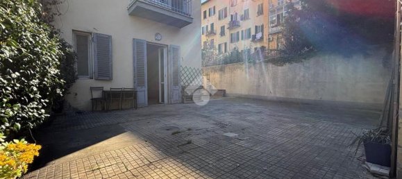 5-Zimmer Wohnung in Florence, Italy, Nr. 143950 7