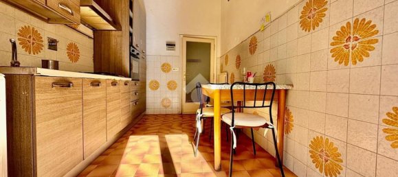 5-Zimmer Wohnung in Florence, Italy, Nr. 143950 18