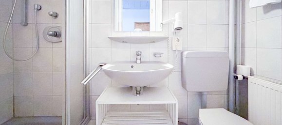 20غرفة مقهى / مطعم في Miltenberg, Germany رقم 128314 7