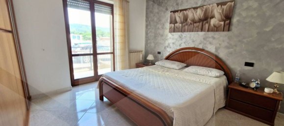 Квартира с 4 комнатами в Кастель ди Сангро, Италия № 18716 10