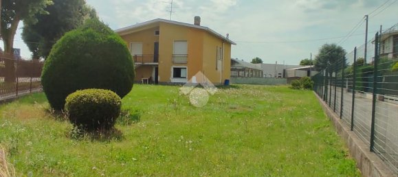 Земельный участок 2150м² в Ферно, Италия № 315687 5