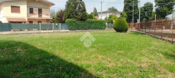 Земельный участок 2150м² в Ферно, Италия № 315687 4