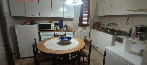 4 rooms Apartment in Laterina Pergine Valdarno, Italy No. 238069 9