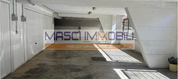 Garage à Fiano Romano, Italy 15m² No. 379578 6