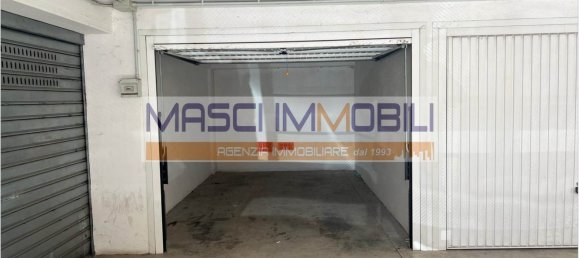 Garage à Fiano Romano, Italy 15m² No. 379578 5