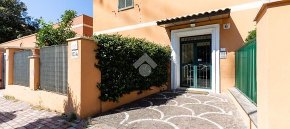 2 rooms Apartment in Rome, Italy No. 284411 2