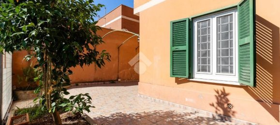 2 rooms Apartment in Rome, Italy No. 284411 7