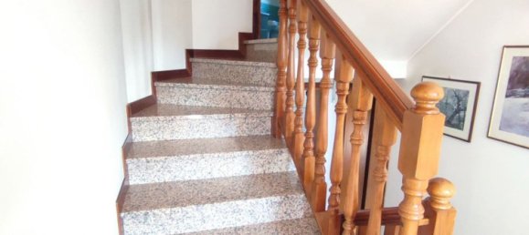 5 bedrooms House in Campo San Martino, Italy No. 358415 4