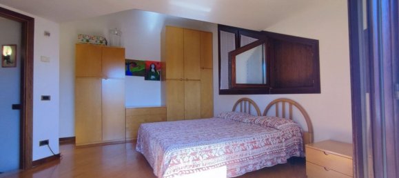 5 bedrooms House in Campo San Martino, Italy No. 358415 8