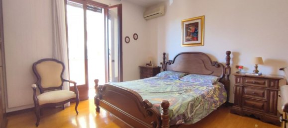 5 bedrooms House in Campo San Martino, Italy No. 358415 6