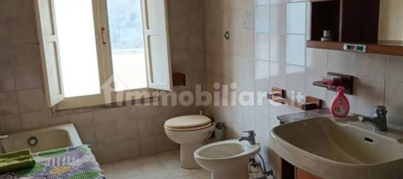 1-salle Bâtiment à Bisenti, Italy No. 130409 17