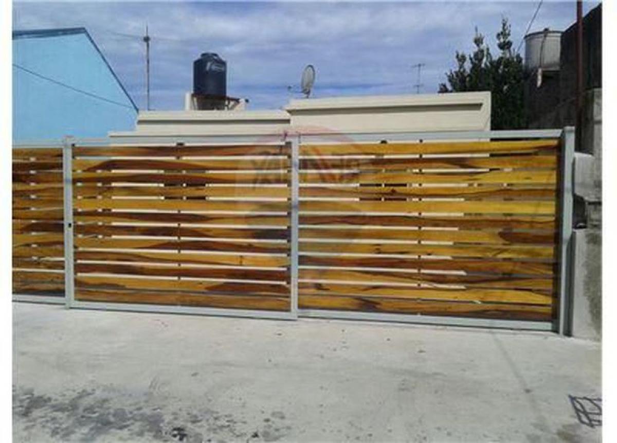  قطعة أرض في Bermudez, Argentina رقم 117768