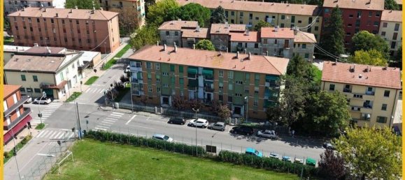 4 bedrooms Apartment in Molinella, Italy No. 362531 6