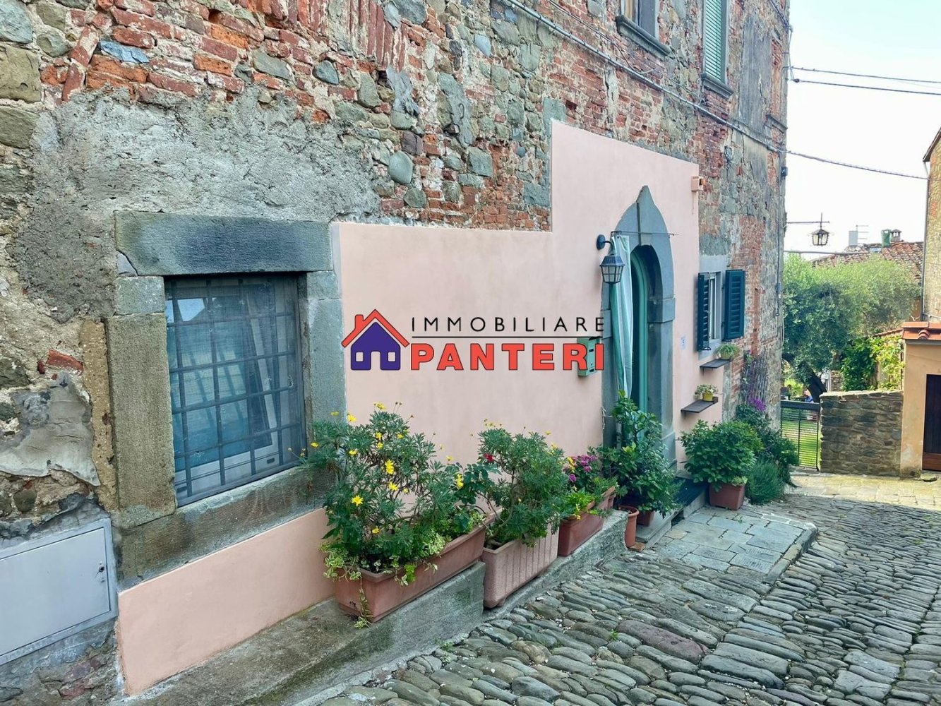 5-Zimmer Wohnung in Uzzano, Italy, Nr. 88449