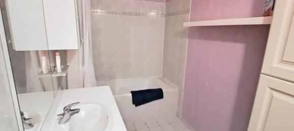 Apartamento de 4 dormitorios en Reims, France No. 267343 14