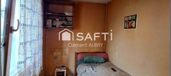 1غرفة بناية في Evron, France رقم 357629 6