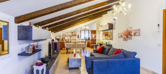 5 Schlafzimmer Haus in Civitanova Marche, Italy, Nr. 365068 2