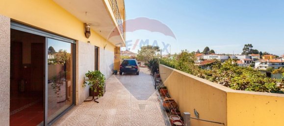 5 bedrooms House in Aguas Santas, Portugal No. 181837 28