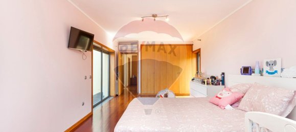 5 bedrooms House in Aguas Santas, Portugal No. 181837 8