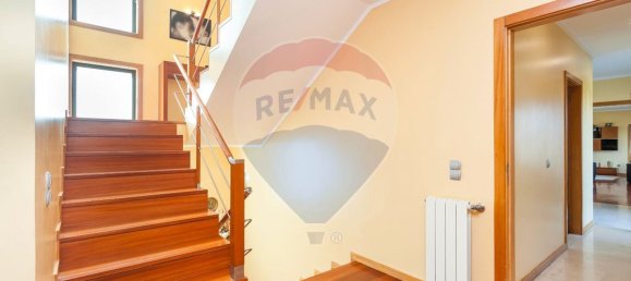 5 bedrooms House in Aguas Santas, Portugal No. 181837 5