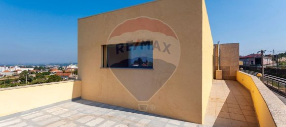 5 bedrooms House in Aguas Santas, Portugal No. 181837 12