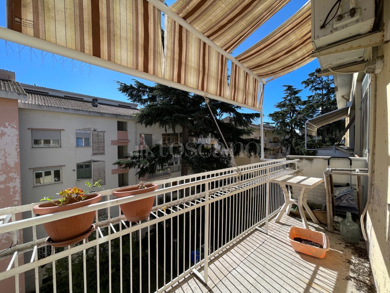 5غرفة شقة في Rome, Italy رقم 46214