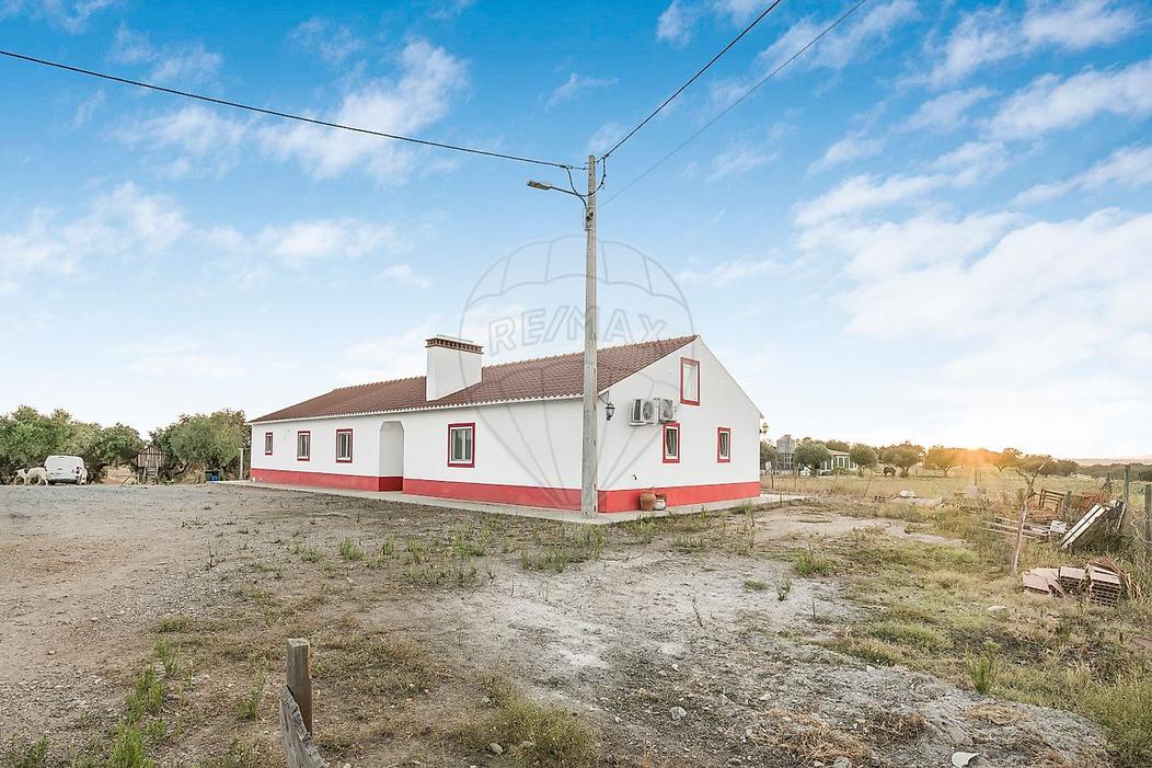 4 bedrooms House in Avis, Portugal No. 276150