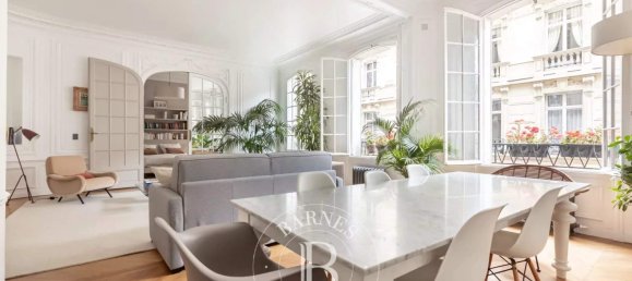 4 chambres Appartement à Paris, France No. 174083 11