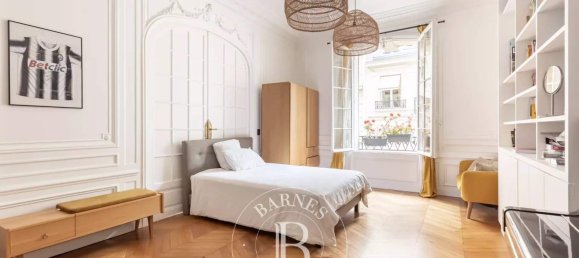 4 chambres Appartement à Paris, France No. 174083 25