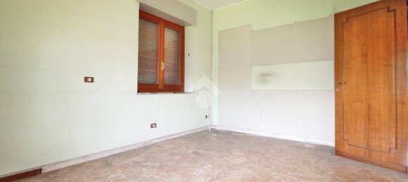 5 bedrooms Villa in Mariano Comense, Italy No. 295915 14