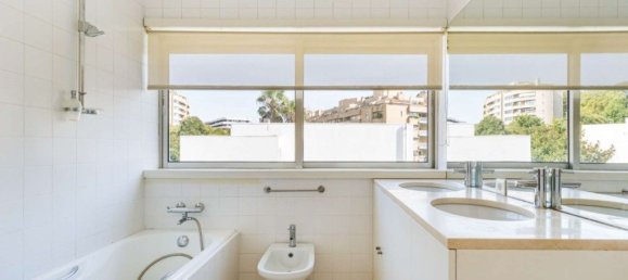 4 bedrooms House in Porto, Portugal No. 125588 15