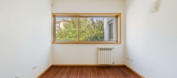 4 bedrooms House in Porto, Portugal No. 125588 13