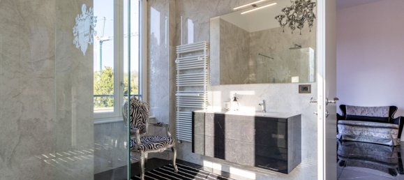 5 bedrooms Villa in Imbersago, Italy No. 188231 20