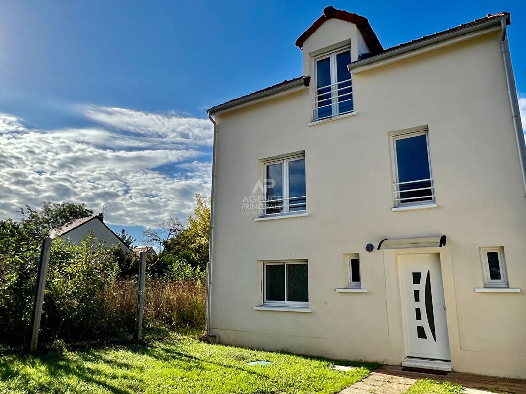 4 chambres Maison à Osny, France No. 185968