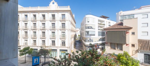 Apartamento de 3 dormitorios en Estepona, Spain No. 172597 20