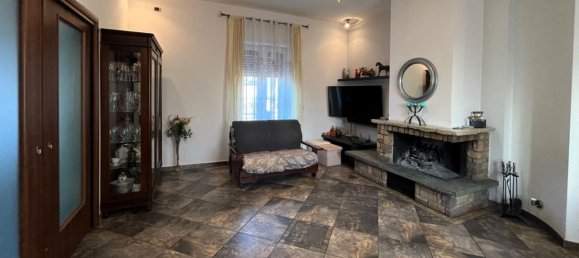 5-Zimmer Haus in Pastorano, Italy, Nr. 37577 3