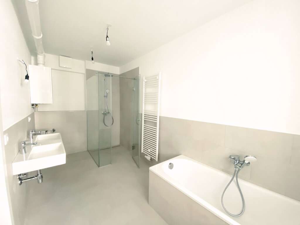 2 rooms Apartment in Vienna, Austria No. 107553